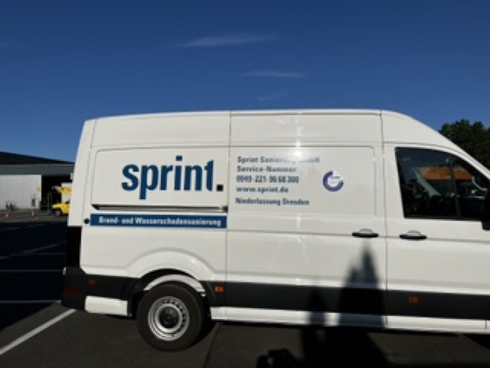 Sprint Sanierung Kastenwagen Beschriftung