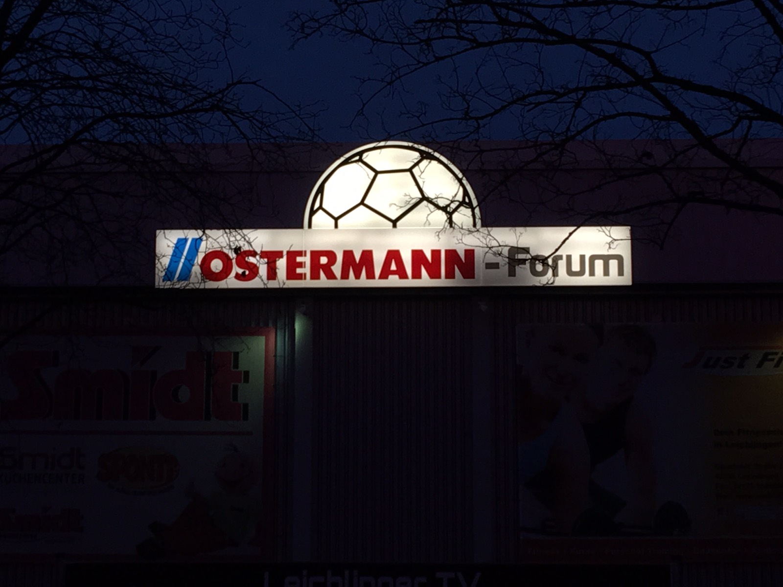 Lichtwerbeanlage Ostermann